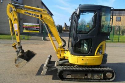 2008 KOMATSU PC27