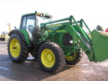 John Deere 7420